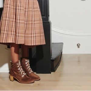 Freda salvador ACE boot